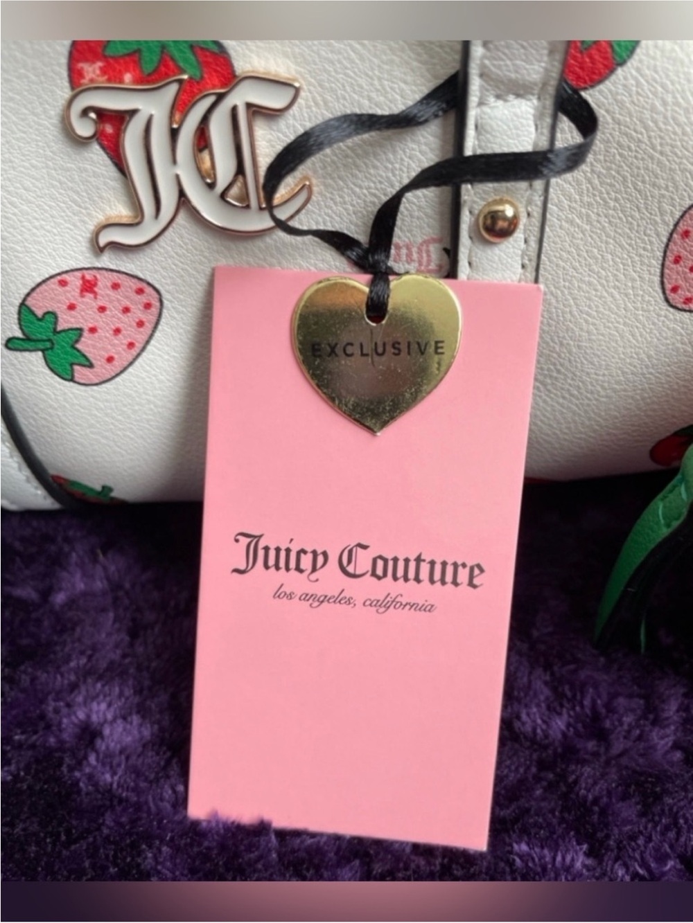 Juicy Couture White Strawberry Print Barrel Bag with Red Strawberry Coin Pouch - Picture 2 of 8